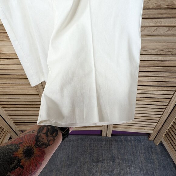 Larry Levine Woman Capri's Cropped Pants Stretch White Size 16W - Picture 3 of 12